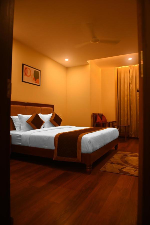The Abhyudyam Ganga Hotel Haridwār Exterior foto