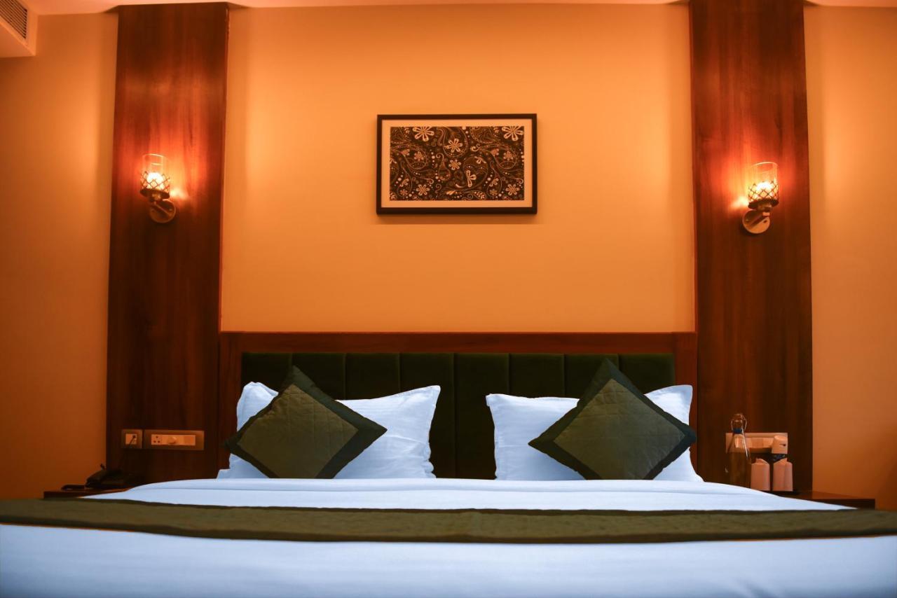 The Abhyudyam Ganga Hotel Haridwār Exterior foto
