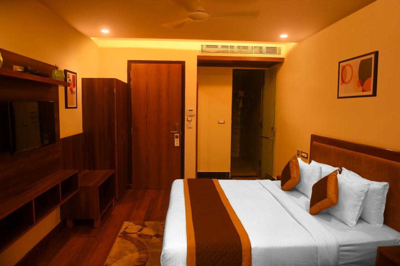 The Abhyudyam Ganga Hotel Haridwār Exterior foto