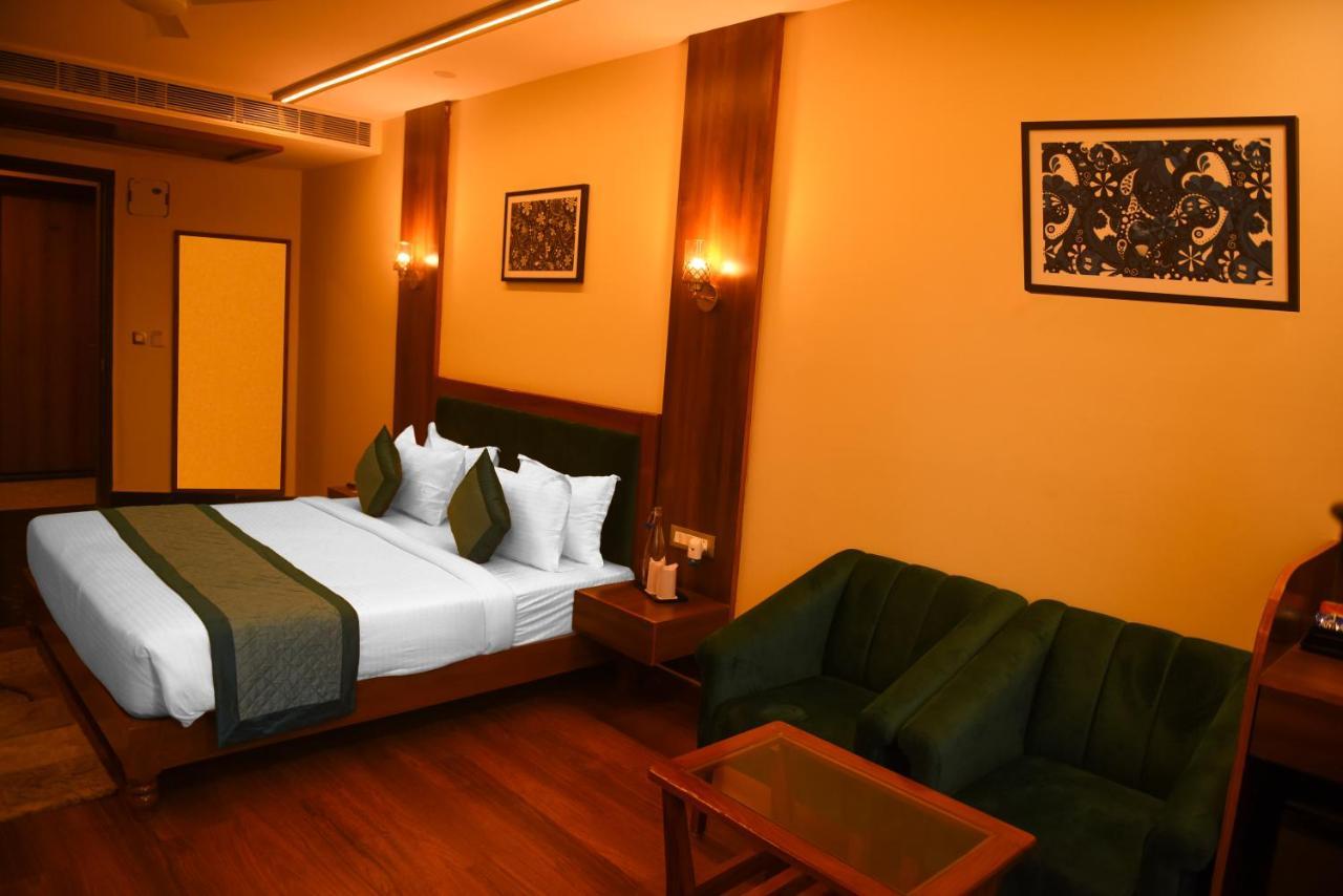 The Abhyudyam Ganga Hotel Haridwār Exterior foto