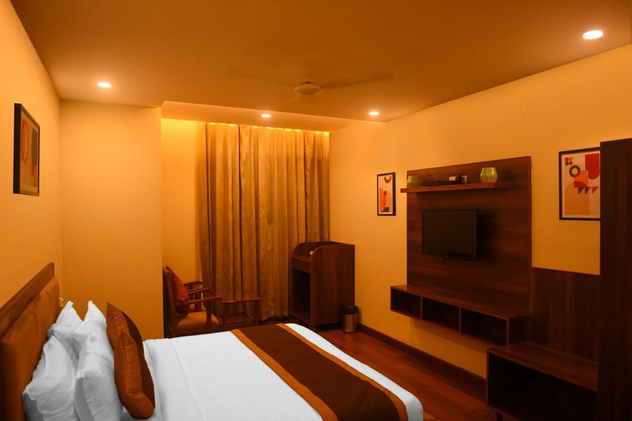 The Abhyudyam Ganga Hotel Haridwār Exterior foto